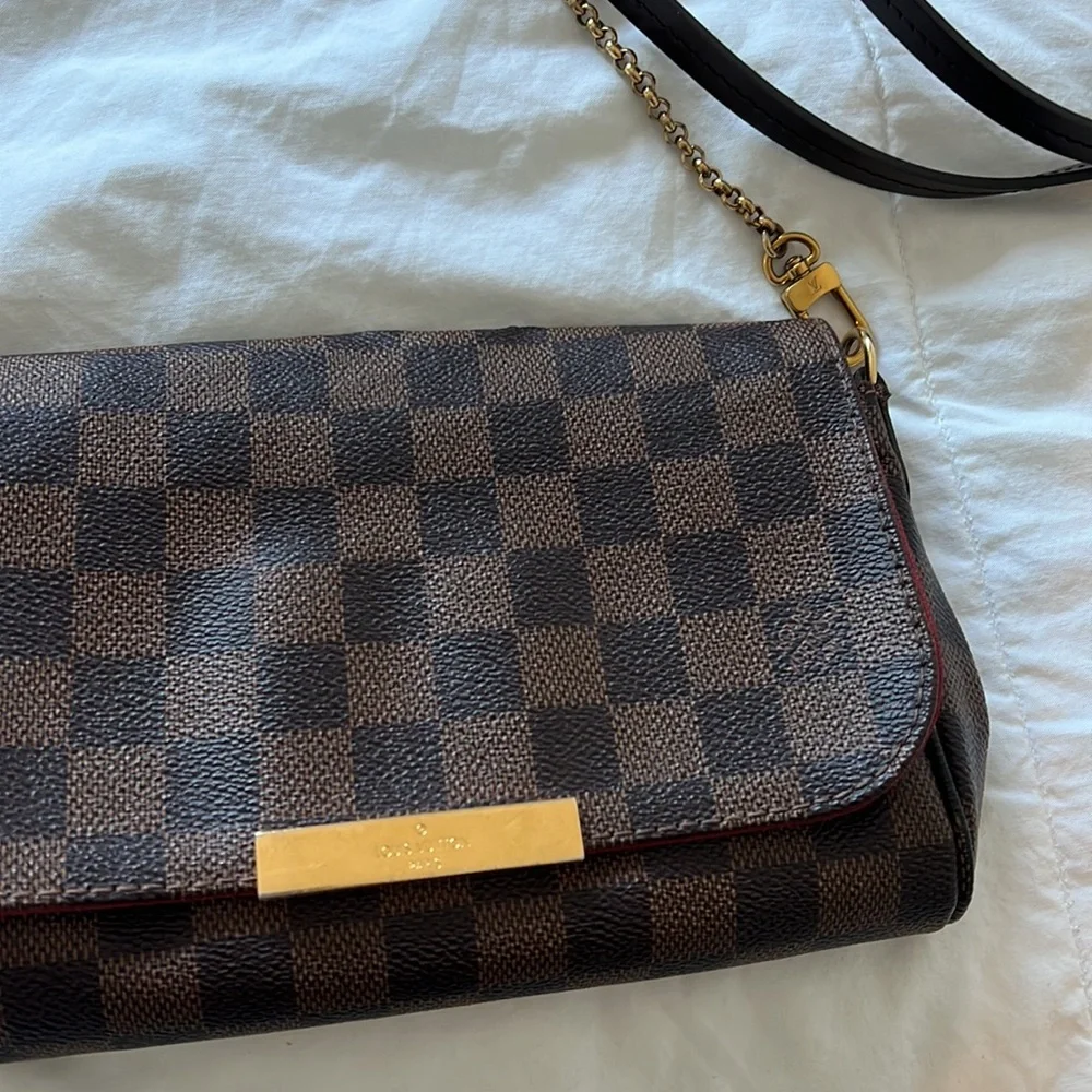 Louis Vuitton Favorite PM Damier Handbag - Picture 2 of 11